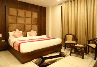 Hotel Kush Ganga Heritage has Balcony rooms
