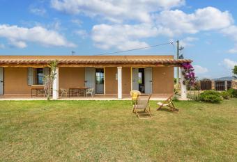 Villetta le Vigne has Balcony rooms