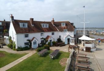 Itchenor Sailing Club allows 18 year olds to book a room