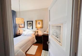 APCH5 Marga allows 18 year olds to book a room