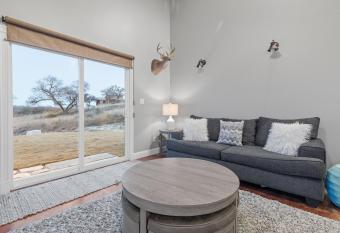 Winnie's Place has Balcony rooms