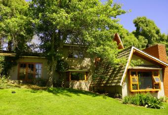 Arroyo Corto, habitaciones allows 18 year olds to book a room