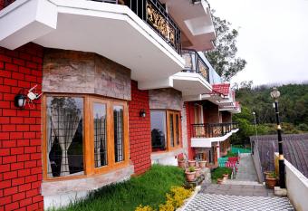 Vista Peak View Ooty has Balcony rooms