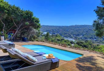 Stay Wilderness has Balcony rooms