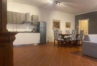 Corte Storica has Balcony rooms