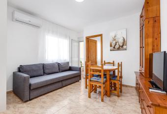 Apartment Caballero de Rodas has Balcony rooms