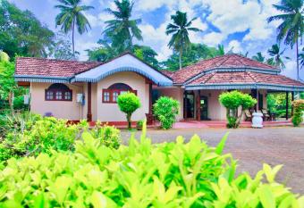 Gihan villa has Smoking rooms