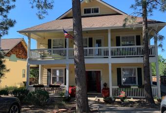 303 Bnb Inn Flagstaff allows 18 year olds to book a room