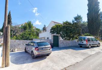 Apartment Lada has Balcony rooms