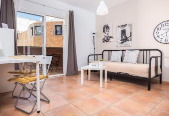 Apartamento C  ntrico Playa Corralejo 2 has Balcony rooms