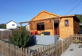 Le Chalet Castor - Camping International - Bomal - Durbuy has Balcony rooms