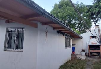 Tu espacio allows 18 year olds to book a room