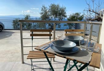 J&F Apartments A2 has Balcony rooms