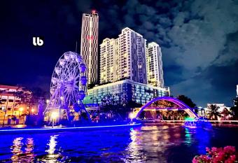 The Shore Melaka allows 18 year olds to book a room