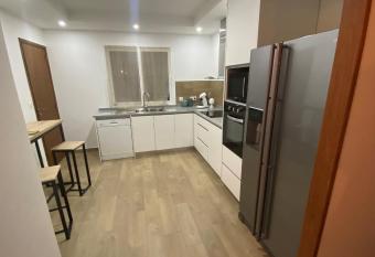 Bonaparte has Balcony rooms