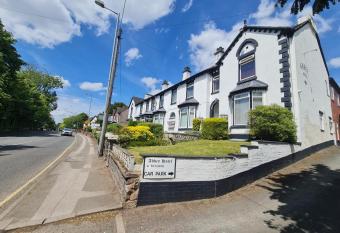 ABBEY HOTEL allows 18 year olds to book a room