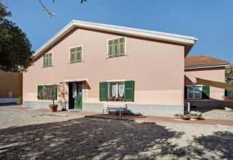 Appartamento Orizzonte 1a has Smoking rooms