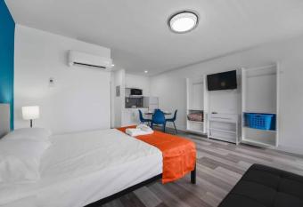 Awesome 1 Bedroom With Pool Steps from the Beach #42 has Balcony rooms