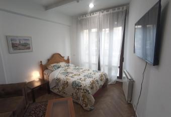 Mini Apartamento de Lujo has Balcony rooms