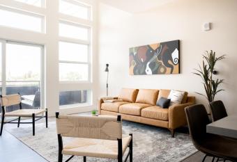 Living La Vida Penthouse Loft - Espadin LoHi has Balcony rooms