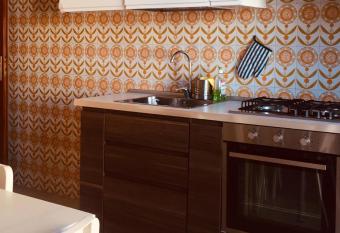 Casa Allegra allows 18 year olds to book a room