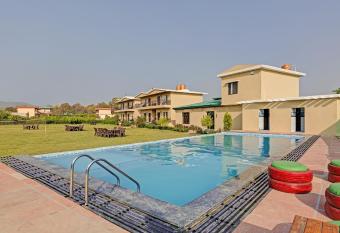 Treebo Trend Kaira Resort With Pool View 5 Km From Jim Corbett Jungle Safari allows 18 year olds to book a room