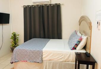 City Garden 2 Apartment has Balcony rooms