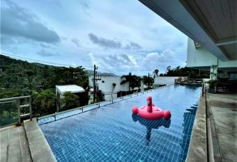 Lae Lay Suites by Prosper has Balcony rooms