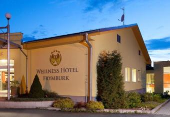 Apartm  n Wellness hotel Frymburk has Balcony rooms