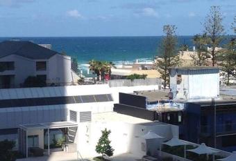 PRIVATE DELUXE APARTMENT @ THE HILTON BUILDING has rooms with a private hot tub