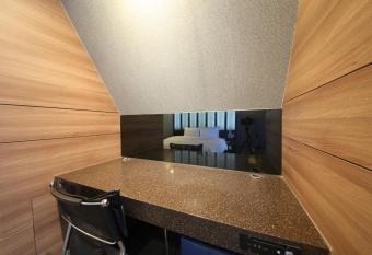 Moonbay Hotel has Balcony rooms