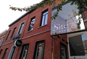 Site78 allows 18 year olds to book a room