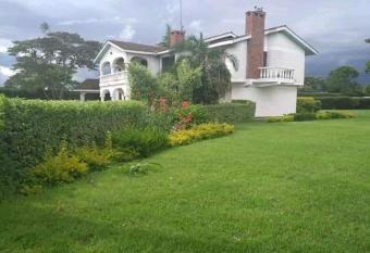 Stay.Plus Marura Holiday Villa Nakuru has Balcony rooms