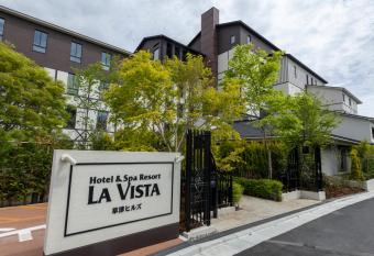 La Vista Kusatsu Hills allows 18 year olds to book a room