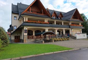 Mi  tusia Przysta   - Wynajem Pokoi has Balcony rooms