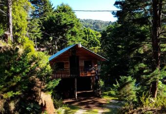 Caba  a de monta  a Queca has Balcony rooms