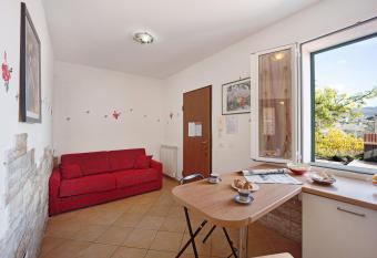 Le Mimose Bilo4 bis has Balcony rooms