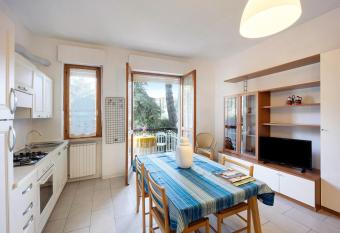 Orchidea Bilo5 bis has Balcony rooms