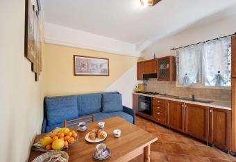 Le Mimose Bilo4 has Balcony rooms