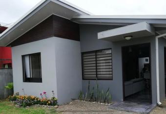 Casa Laureles has Balcony rooms
