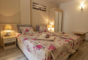 Apart Hotel AVALON, Mia has Balcony rooms