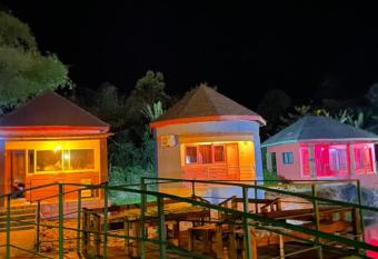 Bamboo River Resorts has Balcony rooms