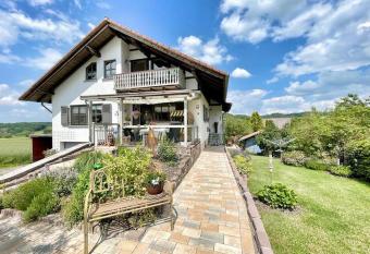 Landharmonie Kn  ll allows 18 year olds to book a room