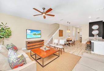 Spacious & Modern 5BR Home With Private Pool, Near Disney! allows 18 year olds to book a room