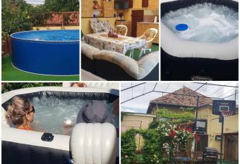 R  zsa apartman has Balcony rooms