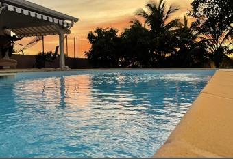 Appartement d une chambre avec vue sur la mer piscine partagee et balcon a Fort de France a 4 km de la plage has Balcony rooms