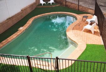 Sutherland Motel has Balcony rooms