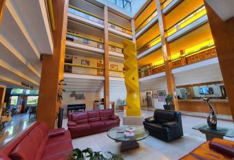 Hotel Alcampo allows 18 year olds to book a room