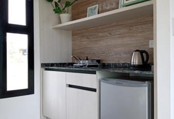 Paso Calmo allows 18 year olds to book a room