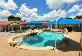 Monte Carlo Motor Inn allows 18 year olds to book a room